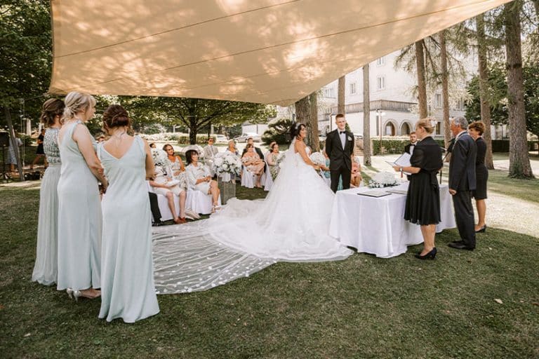 PHOTO GUIDE & TIPS Best Civil Ceremony Venues at Lake Bled