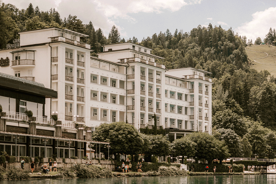 Photo of the Grand hotel Toplice in the summer from the lake Bled.