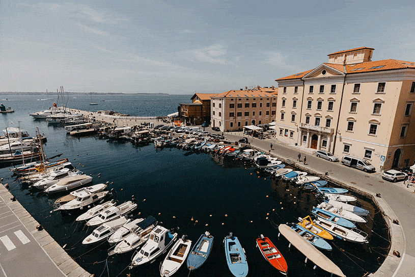 Beautiful old town Piran at Slovenian coast is an amazing location for your multi-day wedding in Slovenia.